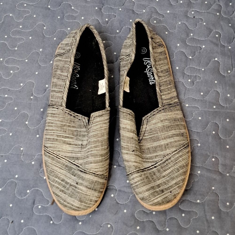 US Sports shoes size 10